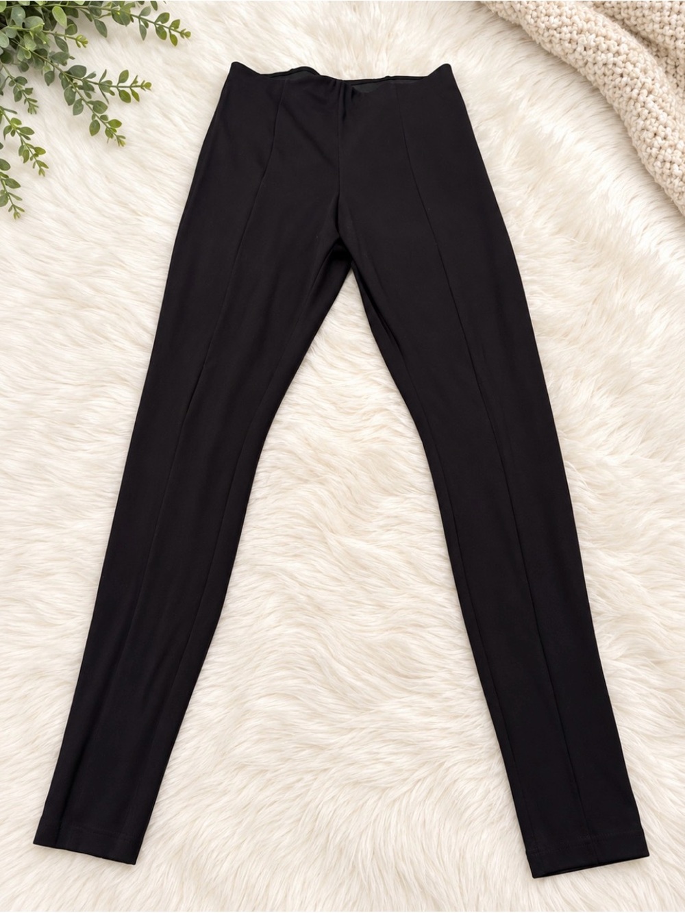 H&M Black Skinny Ponte Leggings with Center Seam